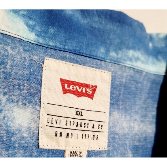Levi's Tie Dye Short Sleeve Button Front Shirt Men's 2XL Blue Whitr NWOT - Picture 6 of 11